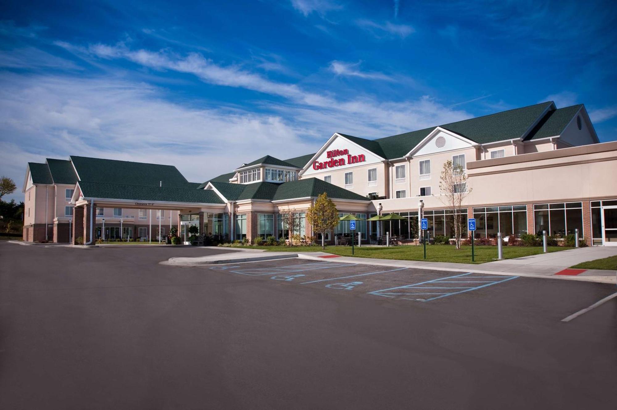 Hilton Garden Inn St. Louis Airport Berkeley Exterior foto